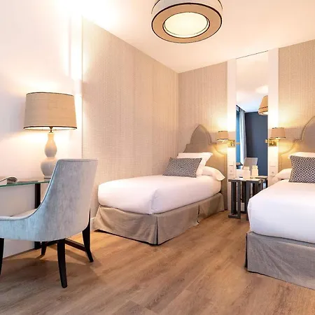 Genteel Betis 67 Apartment *