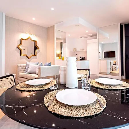 Genteel Betis 67 Apartment