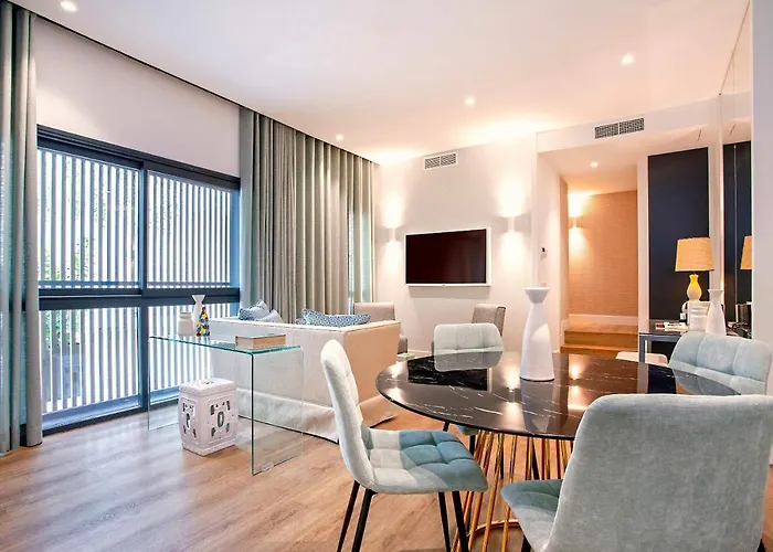 Genteel Betis 67 Appartement *