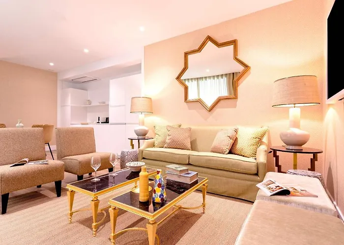 Appartement Genteel Betis 67 *