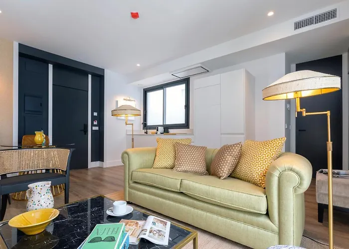 Genteel Betis 67 Appartement *