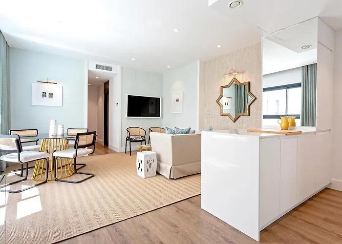 Appartement Genteel Betis 67 *
